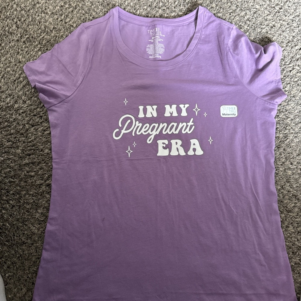 Time And Tru Maternity Purple Graphic T-Shirt 'In My Pregnant Era' Size M